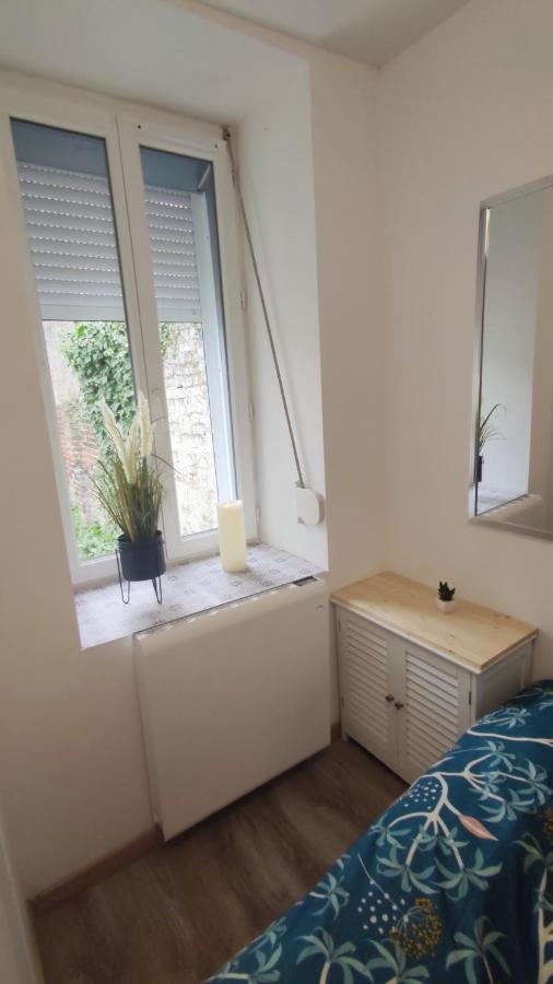 Agreable Et Fonctionnel 2 Pieces Apartment Denain Exterior photo